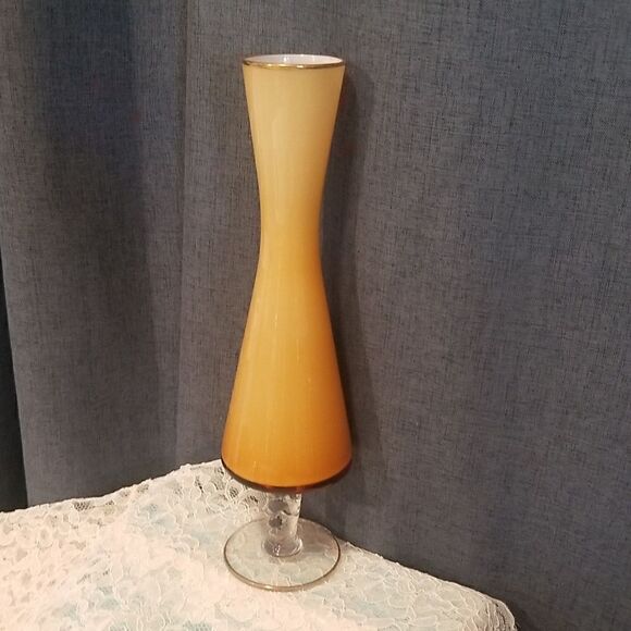 Vintage Art Glass Vase Yellow 12.5" - Picture 4 of 11